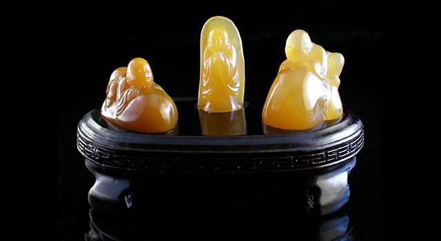 河南田黃凍-極品精雕組擺件三個和尚