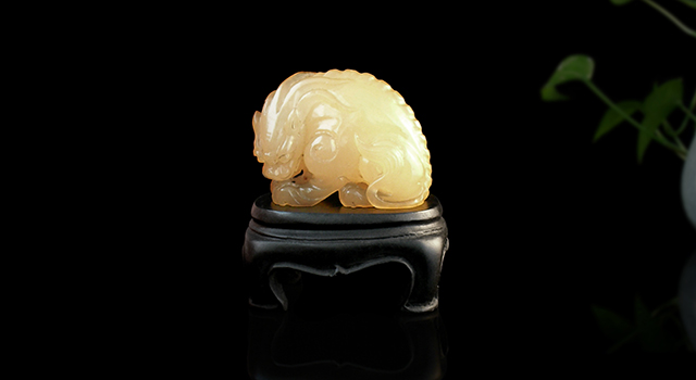 (已讓)壽山高山凍-瑞獸擺件