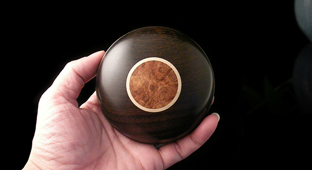黃楊木烏木-鑲嵌癭木印泥盒