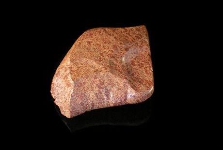 新疆戈壁-红伊吾原石