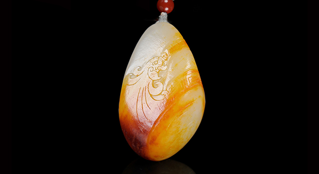 已讓)新疆和田玉紅皮籽料-仿古龍掛墜件(高守亮) - 焯印堂焯印堂
