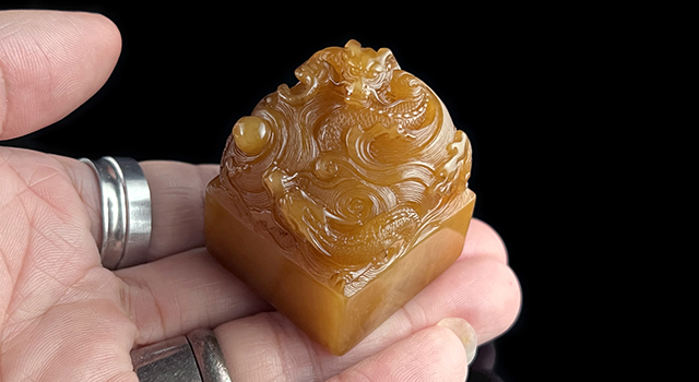 壽山石學-杜陵坑石種-外觀特徵焯印堂