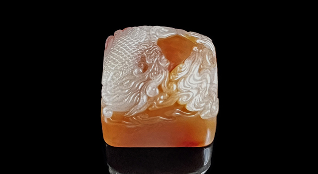 (已讓) 壽山脫蛋銀包金善伯石-古鳳凰逐日鈕正方章 (已讓) 壽山脫蛋銀包金善伯石-古鳳凰逐日鈕正方章