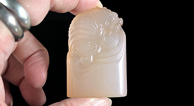 壽山坑頭晶-鰲龍橢圓章