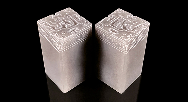 壽山石天藍凍-博古葵龍正對章