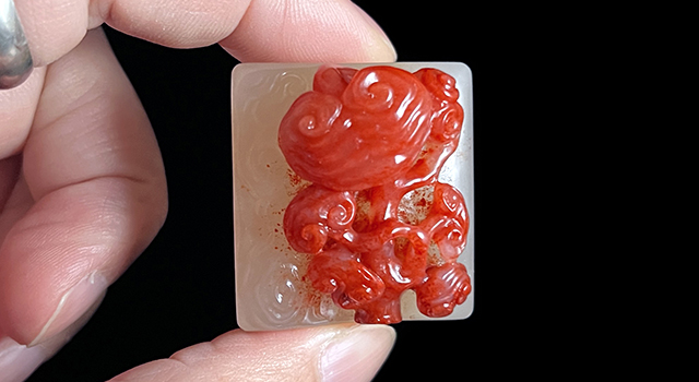 壽山石巧色桃花荔枝凍-靈芝鈕日形章