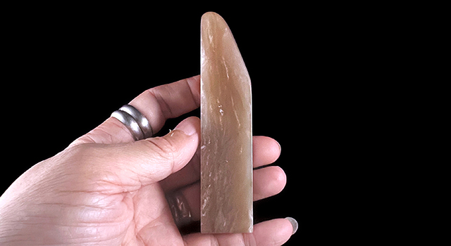 巴林石牛角凍-素體正方章