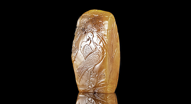 (已訂)壽山石掘性黃杜陵-薄意松鶴延年隨形章