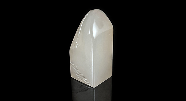 壽山石坑頭晶-高山訪賢正方章