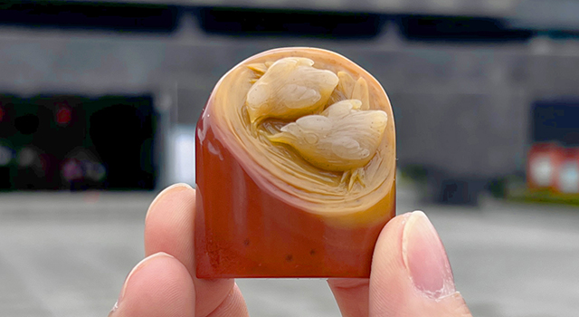 壽山三彩高山-兩小無猜橢圓章