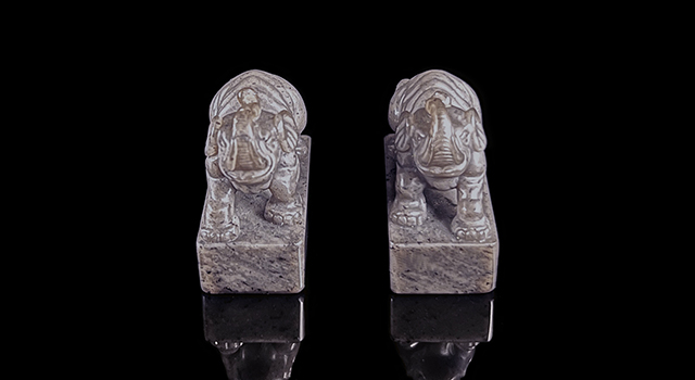 壽山尼姑樓-象鈕日對章